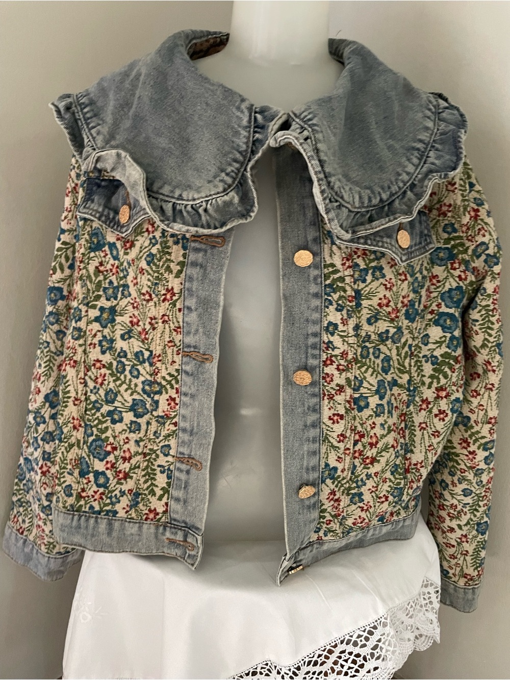 Floral Jacquard Denim Jacket with Peter Pan collar Cottagecore Sz L XL - Picture 6 of 8